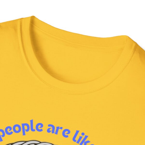 Funny Slinky Quote T-Shirt Some People Are Like Slinkies - Image 7